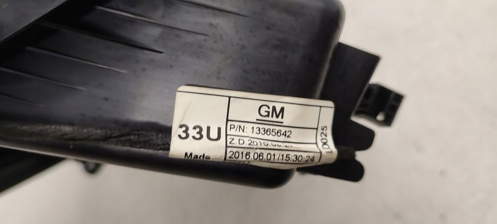 фото №8, Бардачок консоли opel zafira c 1,6 tb