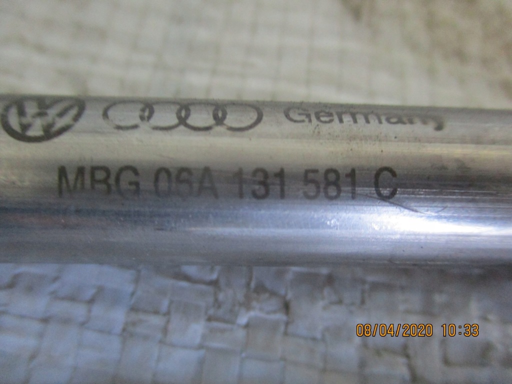 Vw golf iv 2.0 трубка шланг egr 06a131581c Оригинал
