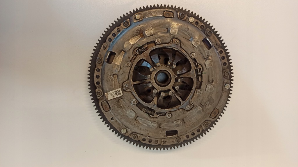 фото №1, Зчеплення двомасовий маховик audi q2 04e105264b