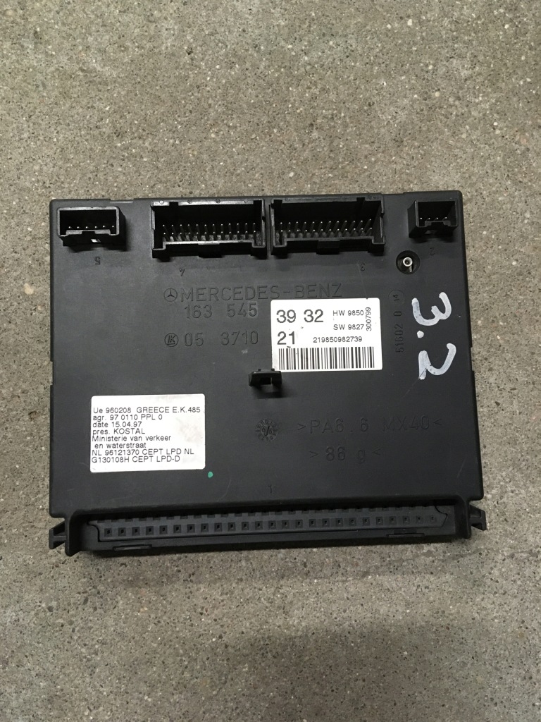 Купити Mercedes benz ml блок керування модуль sam a1635453932