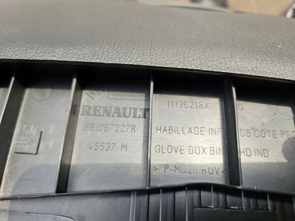 фото №4, Бардачок полка renault clio 4 iv 2014- 681087227r