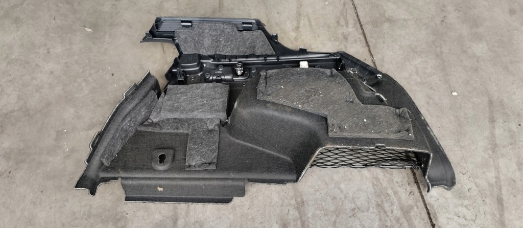 фото №4, Обшивка багажника левый mercedes glc w253 x253 suv