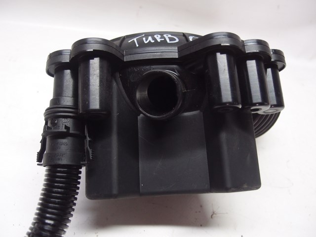 Патрубок шланг труба повітря bmw 4 f33 2.0 d Київ