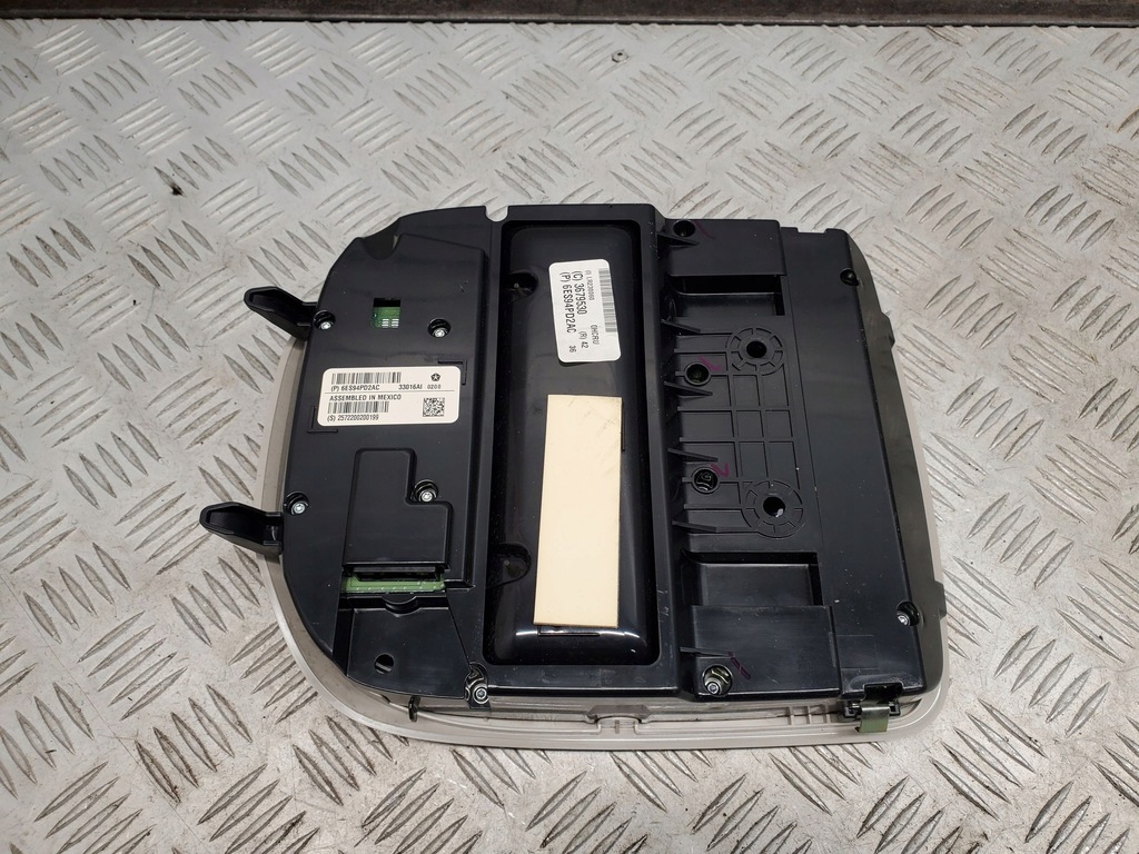 фото №6, Chrysler pacifica 6es94pd2ac з передній освітлення кабіни