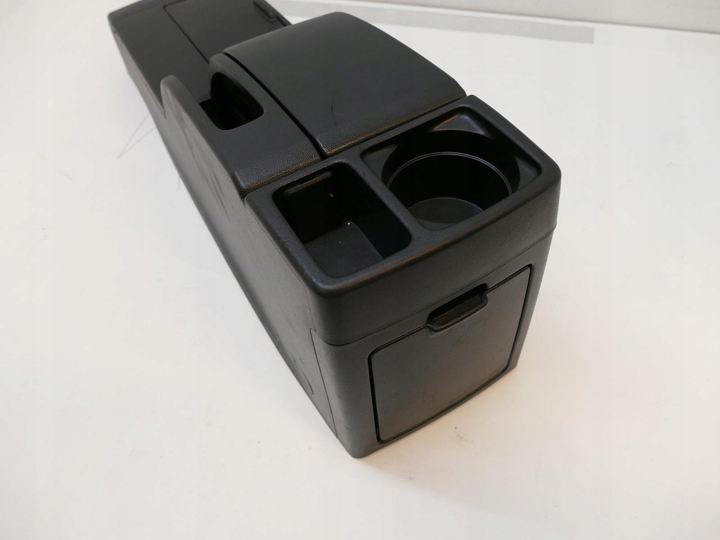 фото №8, Mazda 5 тунель підлокітник середній europa