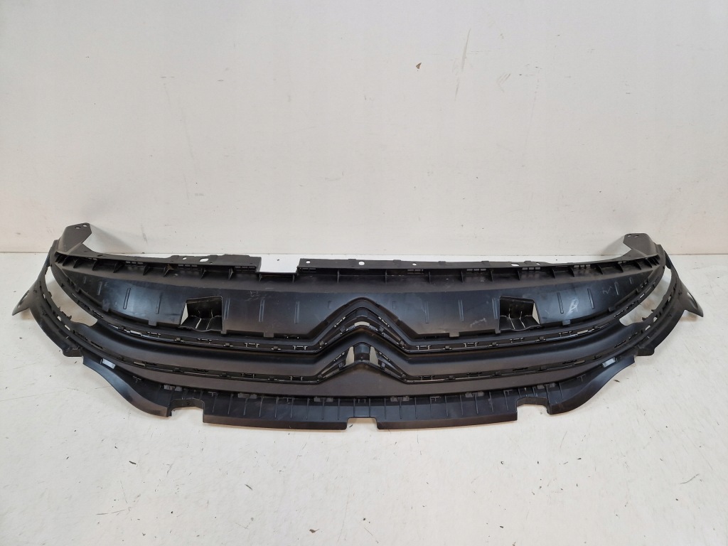 фото №1, Citroen berlingo iv 4 k9 18- решётка радиатора решётка радиатора бампера передний перед 9989949