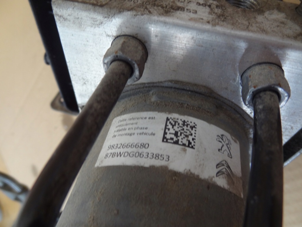 фото №6, Насос тормозная abs citroen c5 aircross 1.5 hdi 17- 9832666680