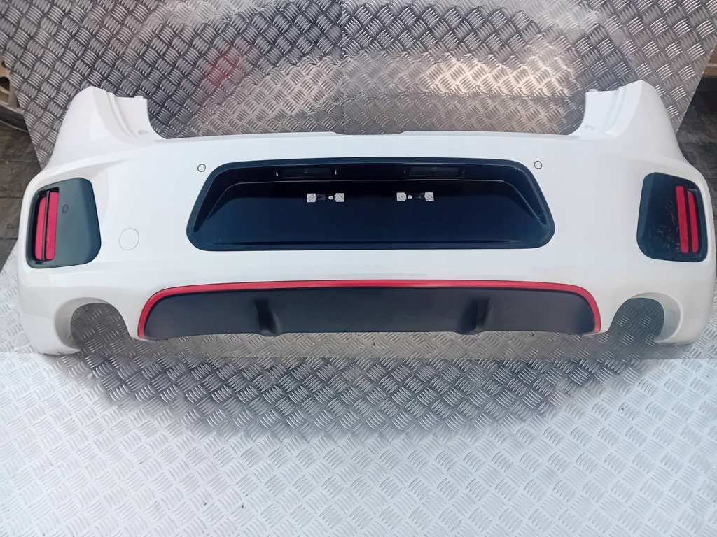 фото №1, Kia ceed ii gt lift 5d бампер задня hw deluxe white