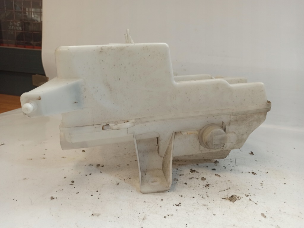 фото №8, Volvo v40 ii 2 бачок омывателя 32237453