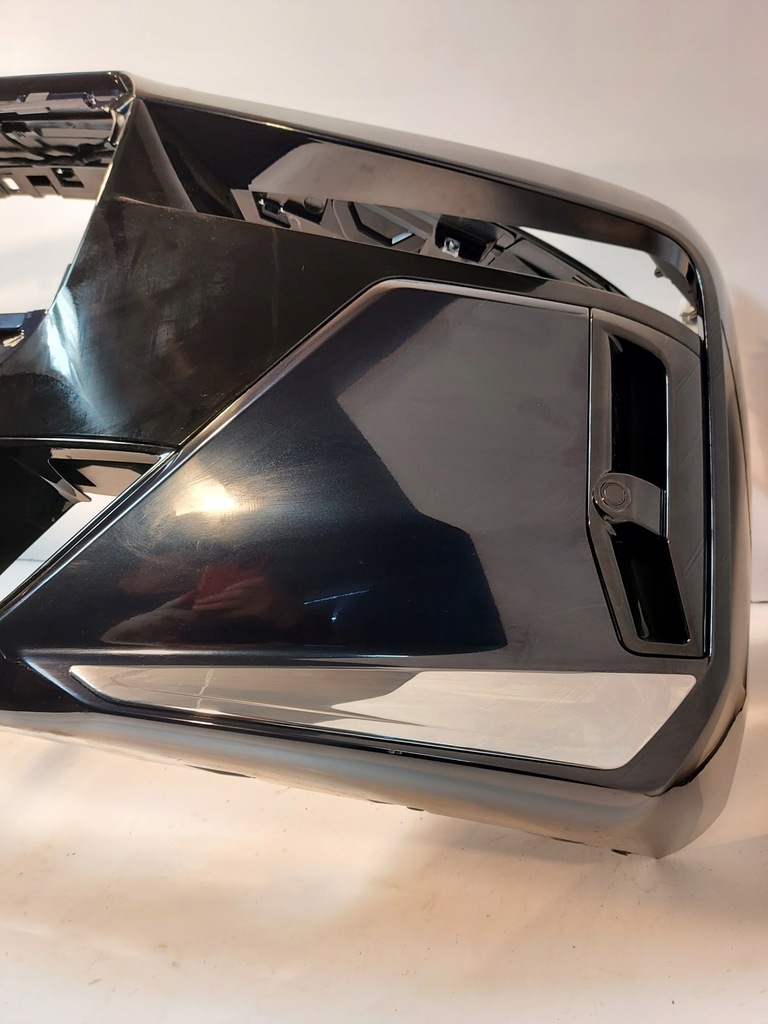 фото №10, Bmw g70 i7 m набор бампер карбон schwarz 416 eu