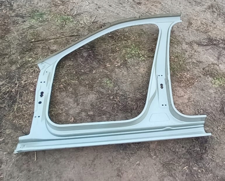 фото №11, Skoda octavia iii 3 5e0 поріг обшивка правий перед