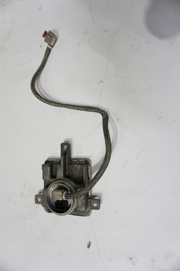 фото №1, Преобразователь ксенон w003t22771 volvo v40 ii