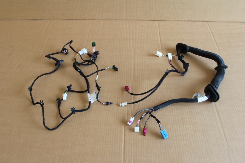 фото №1, Жгут дверь правая перед mercedes gla 247