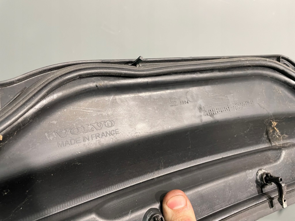 Жабо верхній volvo v50 30745377 європа оригінал Київ