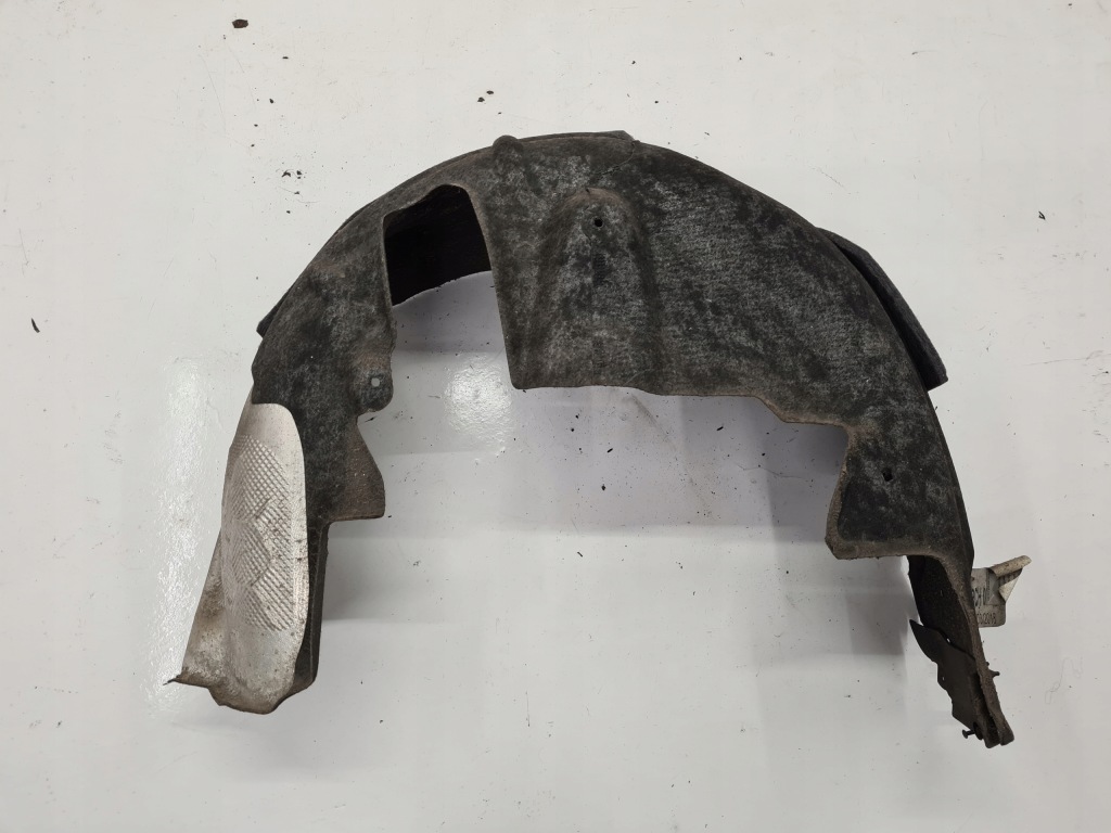 фото №2, Mercedes w205 sedan подкрылок правый задняя