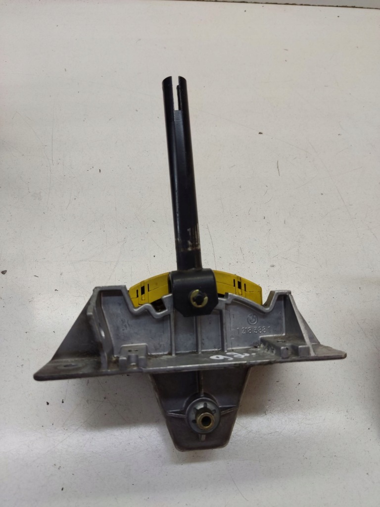 фото №9, Bmw 7 e32 1993 домкрат перемикання передач 12183881