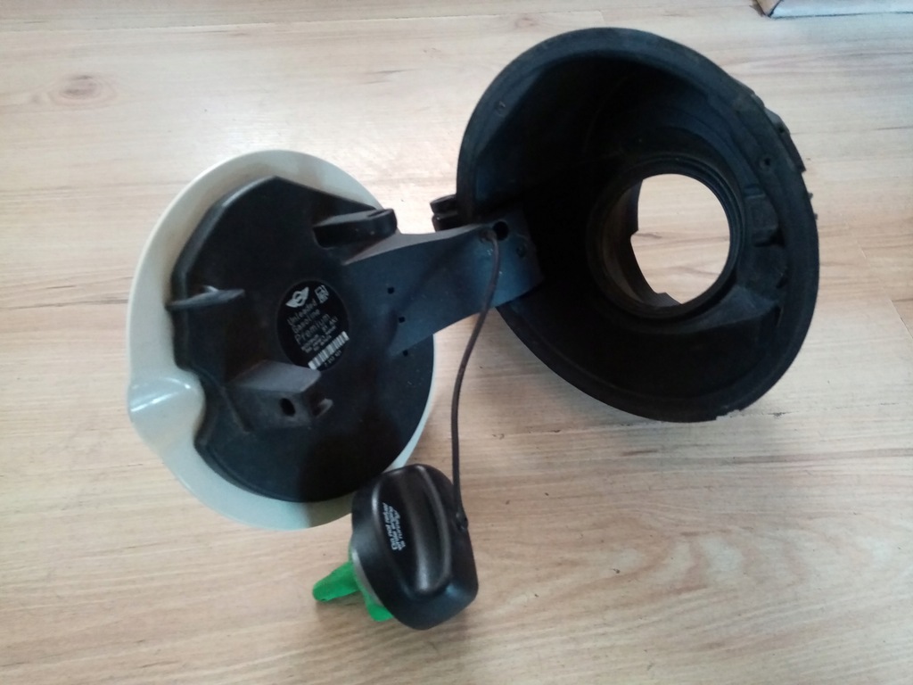 фото №2, Mini cooper one заливная горловина топлива 1186