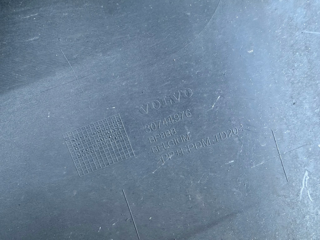 фото №8, Бампер перед передний volvo s40 ii 2 v50 lift fl 2007- 30744976 полный