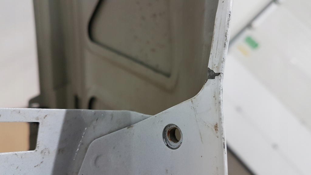 Крыло  перед левое  tesla y рестайлинг  25- оригинал в Украине