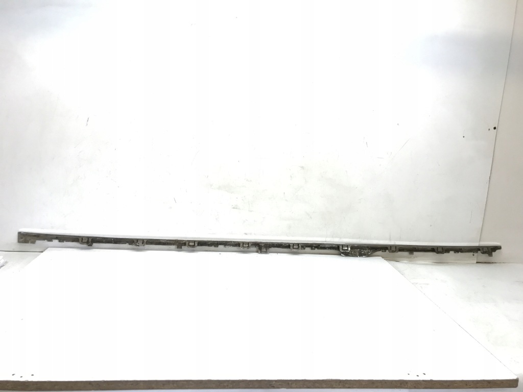 Молдинг порог левая порог tesla model s 2012-2015 в Украине