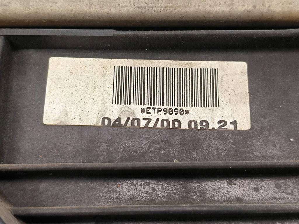 Радиатор воды 90008525 1.8 nissan almera n16 в Украине