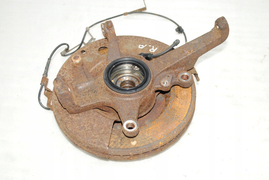 фото №5, Поворотний кулак правий перед mitsubishi pajero iv 3.2 3d