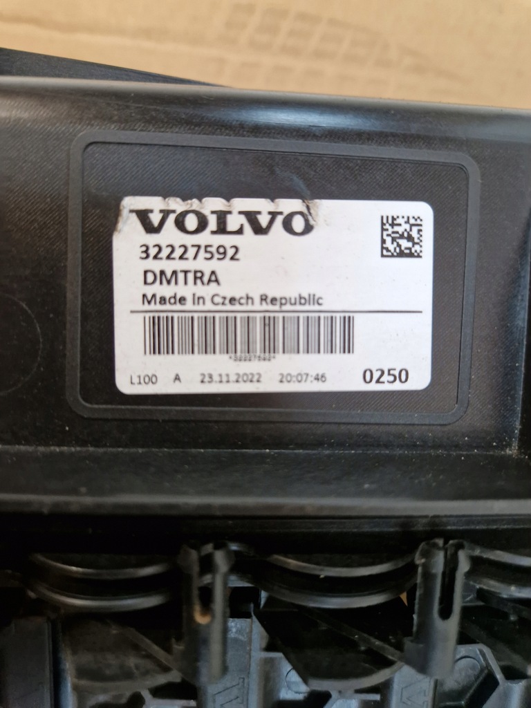 фото №9, Volvo xc 40 xc40 впуск жалюзі повітропровід повітря 32227592