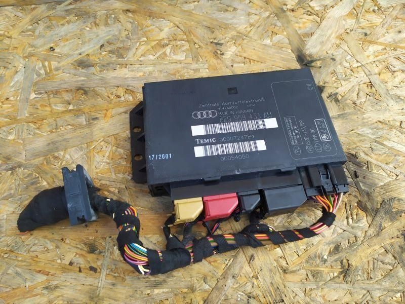фото №1, Модуль комфорту audi a4b6 małysz 8e0959433am