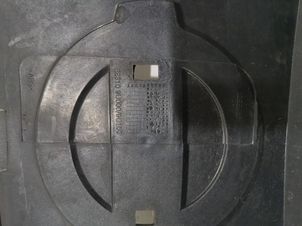 фото №13, Решётка радиатора бампера nissan note 05-09 oryg ładna cała !!