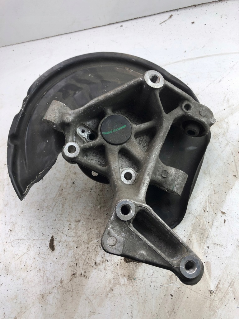 фото №10, Lexus nx поворотный кулак ступица правый задняя