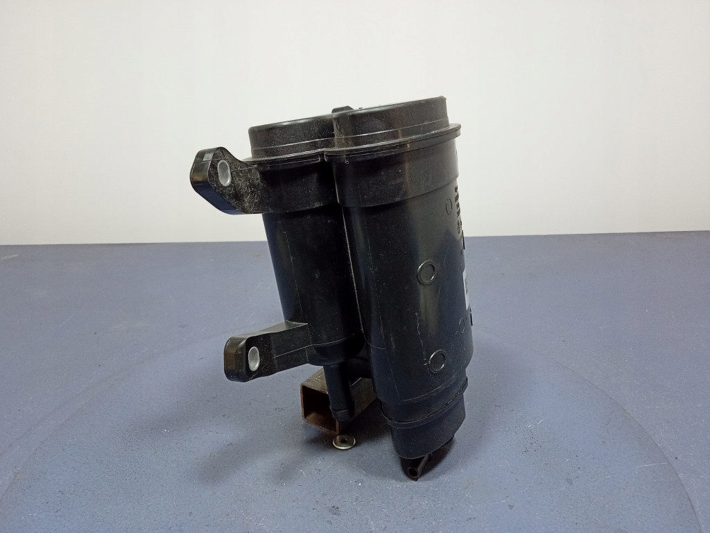 Bmw x5 g05 g06 g07 бак фільтр вугілля активованого 7475674 Недорого