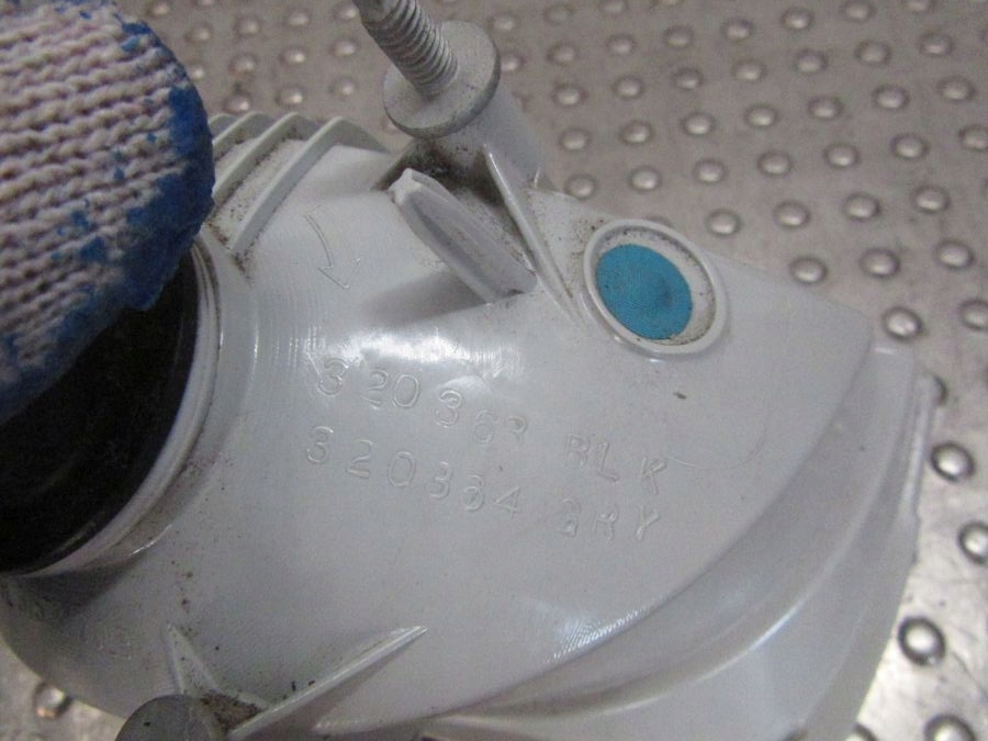 фото №9, Chevrolet camaro 2011 лампа наружная wewnątrzna задняя + цоколь + лампочка