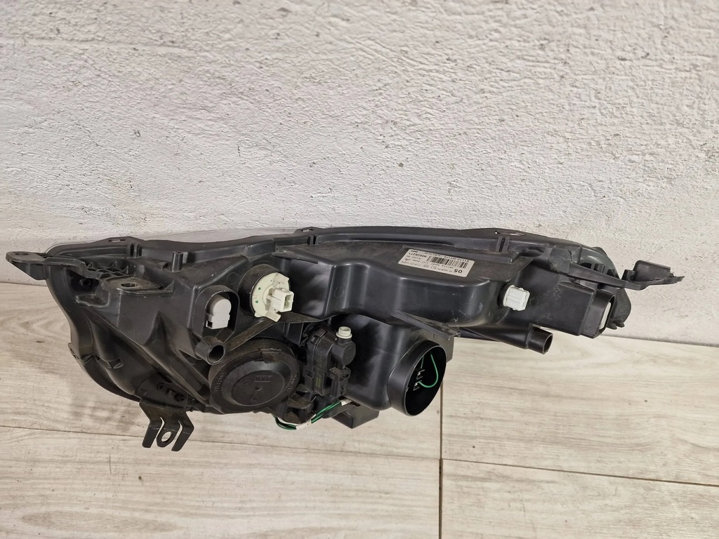 фото №10, Лампа права фара citroen c1 14-