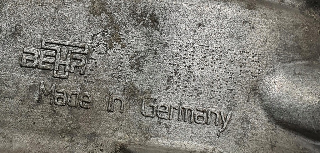 фото №5, Корпус термостата mercedes w220 3.2 cdi