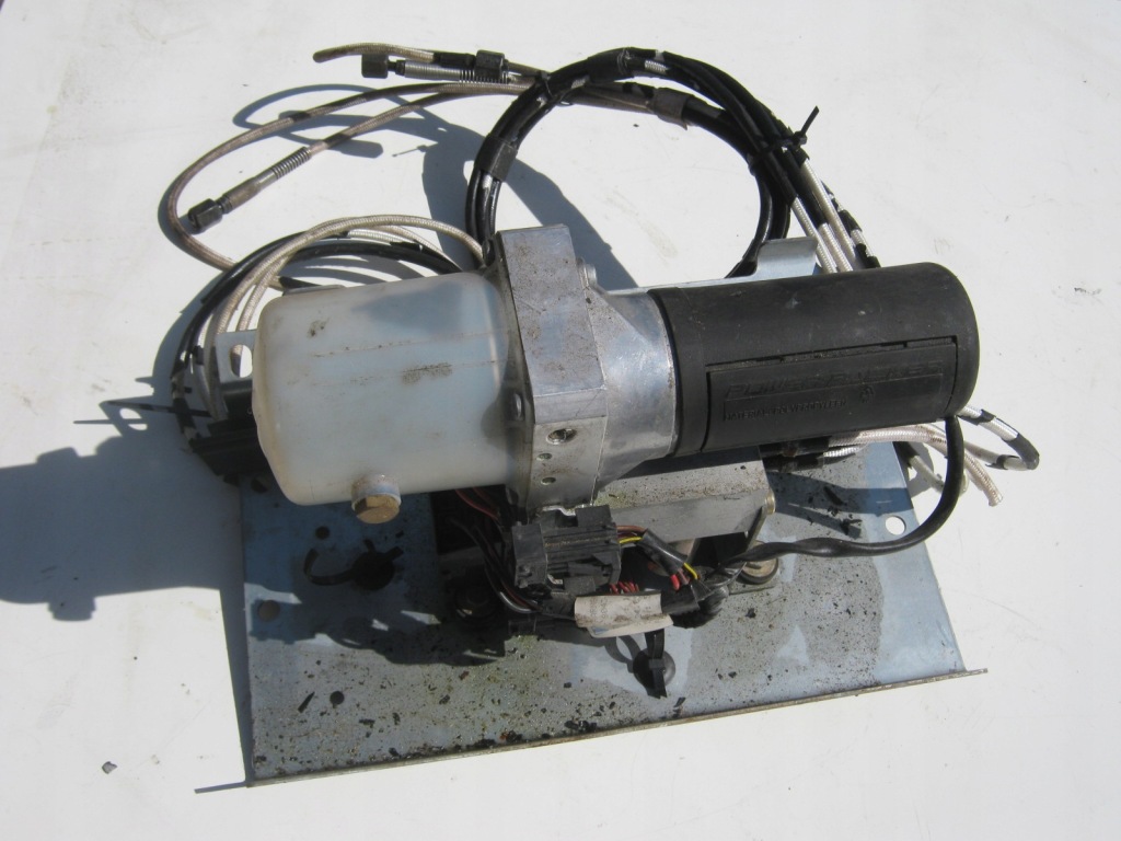 Купить Saab 9-3 98-02r кабриолет  насос крыша провода 5116546