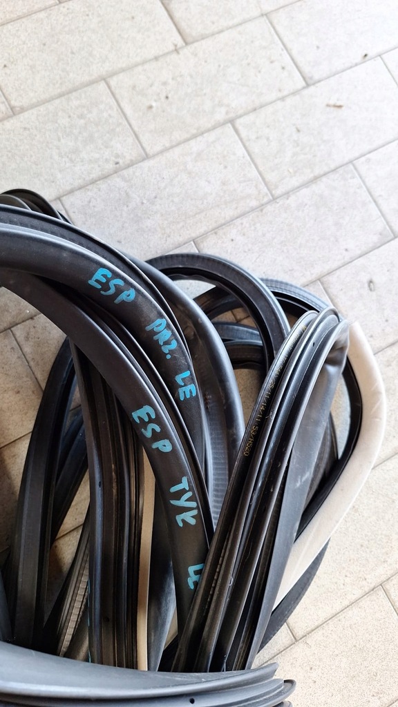 фото №2, Прокладка кузовная дверь крышки renault espace v