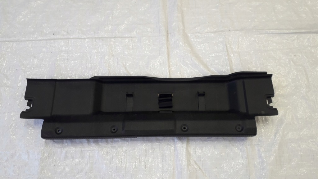 Audi a3 накладка оббивка поріг 8l0863471b granat Доставка