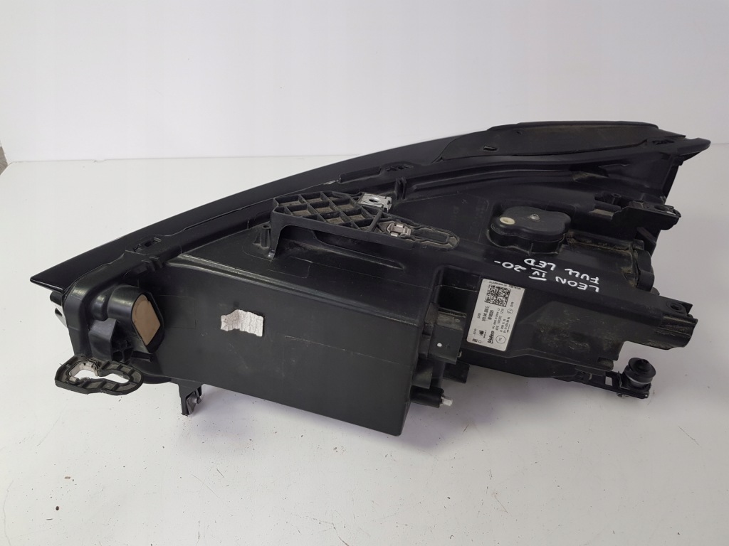 фото №10, 2 seat leon iv 20- лампа правый перед full led 5fb941008g europa