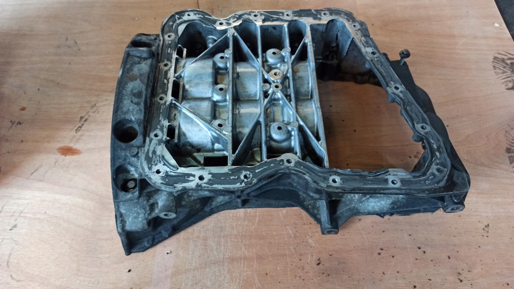 Купить Поддон полублок двигателя двигателя 2.3 master iii movano 10+