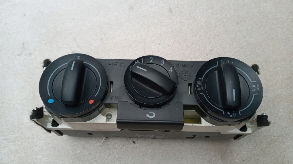 фото №1, Панель обдув vw polo iv 9n fox 6q0819045aa