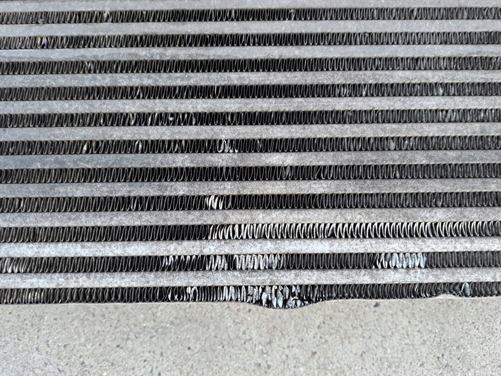 Радиатор вентилятор интеркулер ремень перед nissan nv400 2.3 dci Доставка