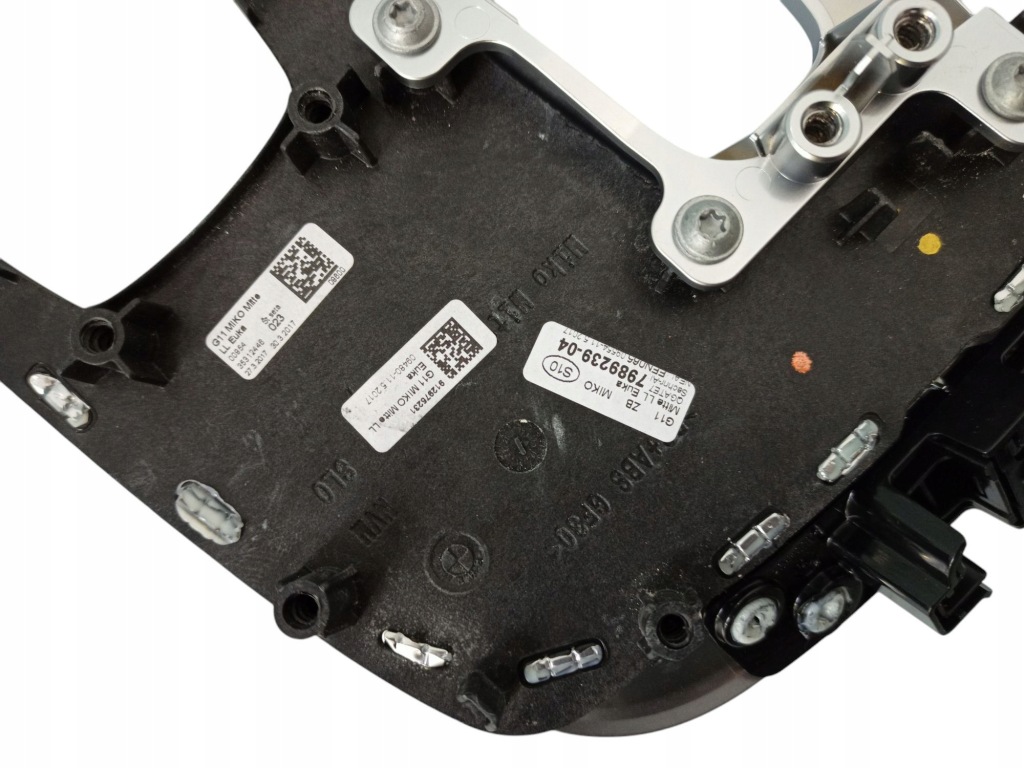 Молдинг консоли центральной bmw 7 g11 g12 51167989239 с Разборки