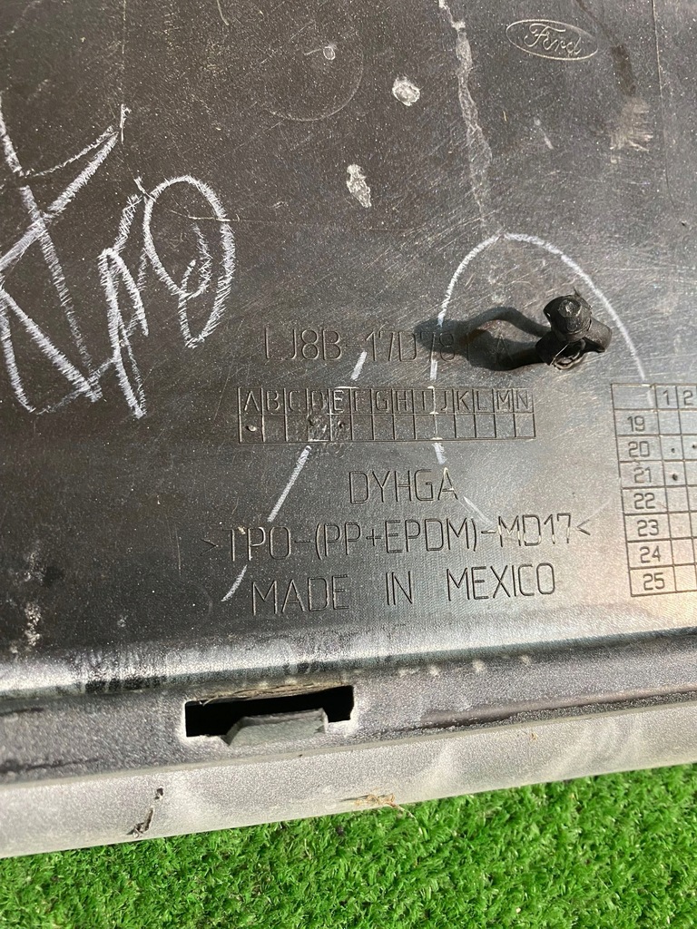 фото №8, Бампер задний задняя ford mustang mach-e