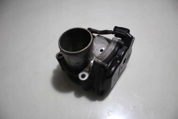 фото №1, Дроссельная заслонка renault koleos i 2.0dci