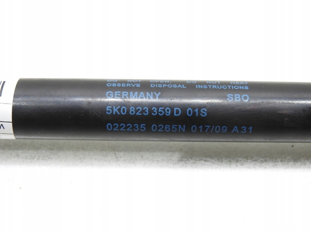 фото №10, Привід амортизатор капот vw golf vi