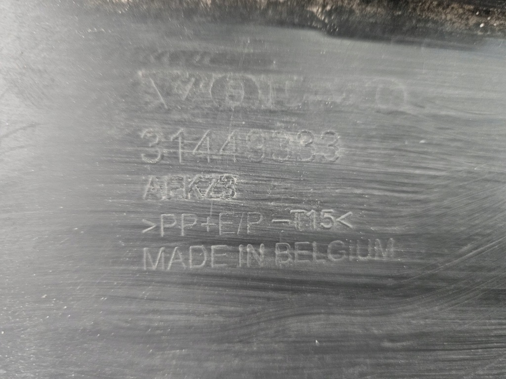 Volvo xc40 2017 - бампер задний задняя pdc 31449333 с Разборки