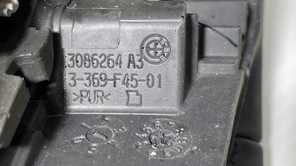 фото №12, Оригинальная воздуховод bmw 2 f46 3086264 кожа