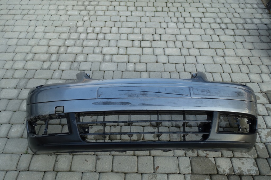 Купити Vw touran i бампер передній szary омивачі