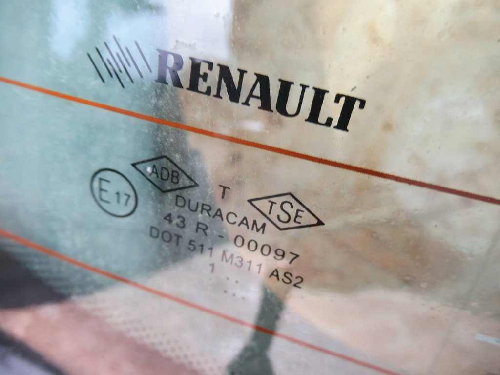 фото №9, Крышка багажника задняя renault clio iii hb