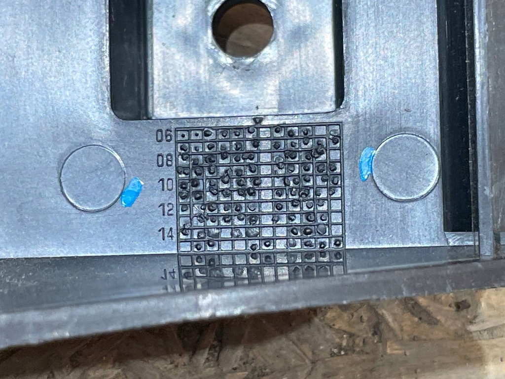 фото №8, Volvo v70 v-70 iii 3 07-16 напрямна кронштейн кронштейн бампера правий задня задній